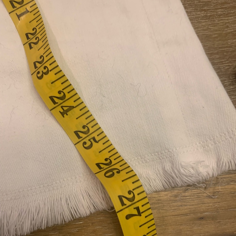 Citizens Of Humanity White Women Jeans
Made in the USA - Picture 5 of 13